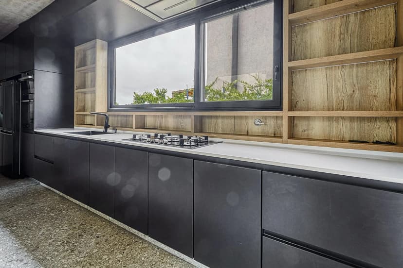 Cocina Islas Puertos del Lago - 1